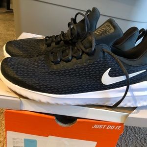 Brand New - Nike Renew Rival